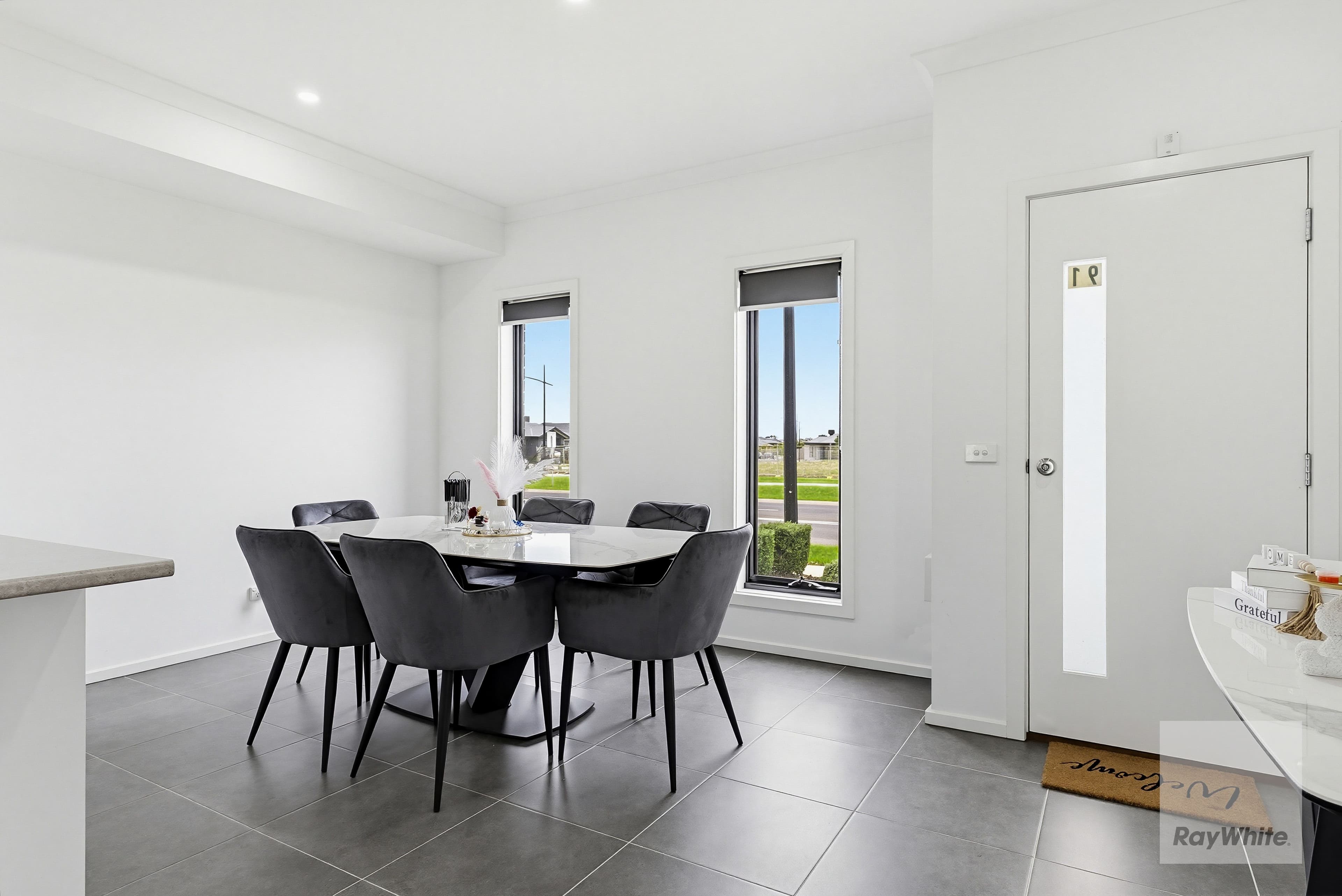 91 Normanby Boulevard, DEANSIDE VIC 3336, Deanside - Thumbnail 3
