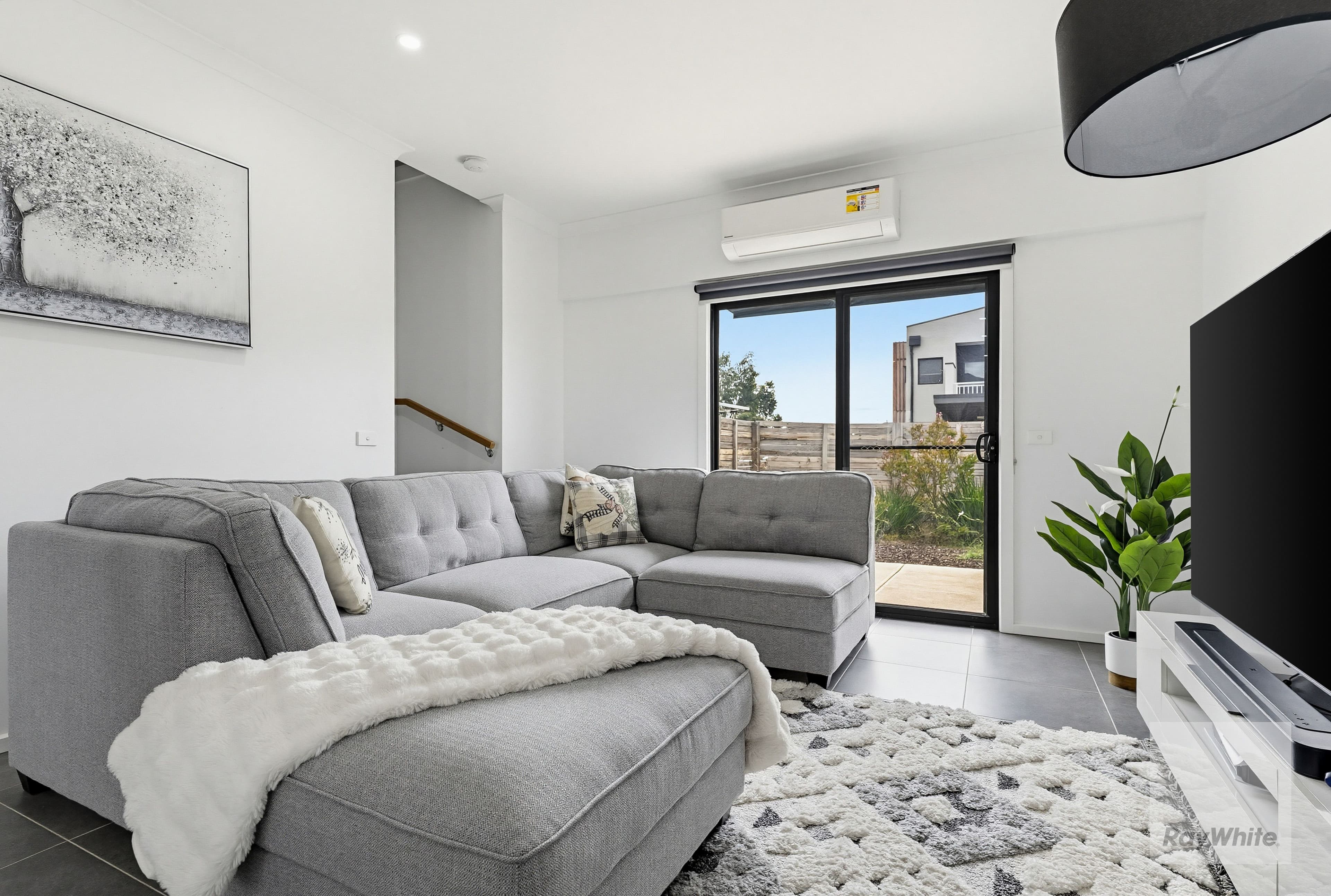 91 Normanby Boulevard, DEANSIDE VIC 3336, Deanside - Thumbnail 5