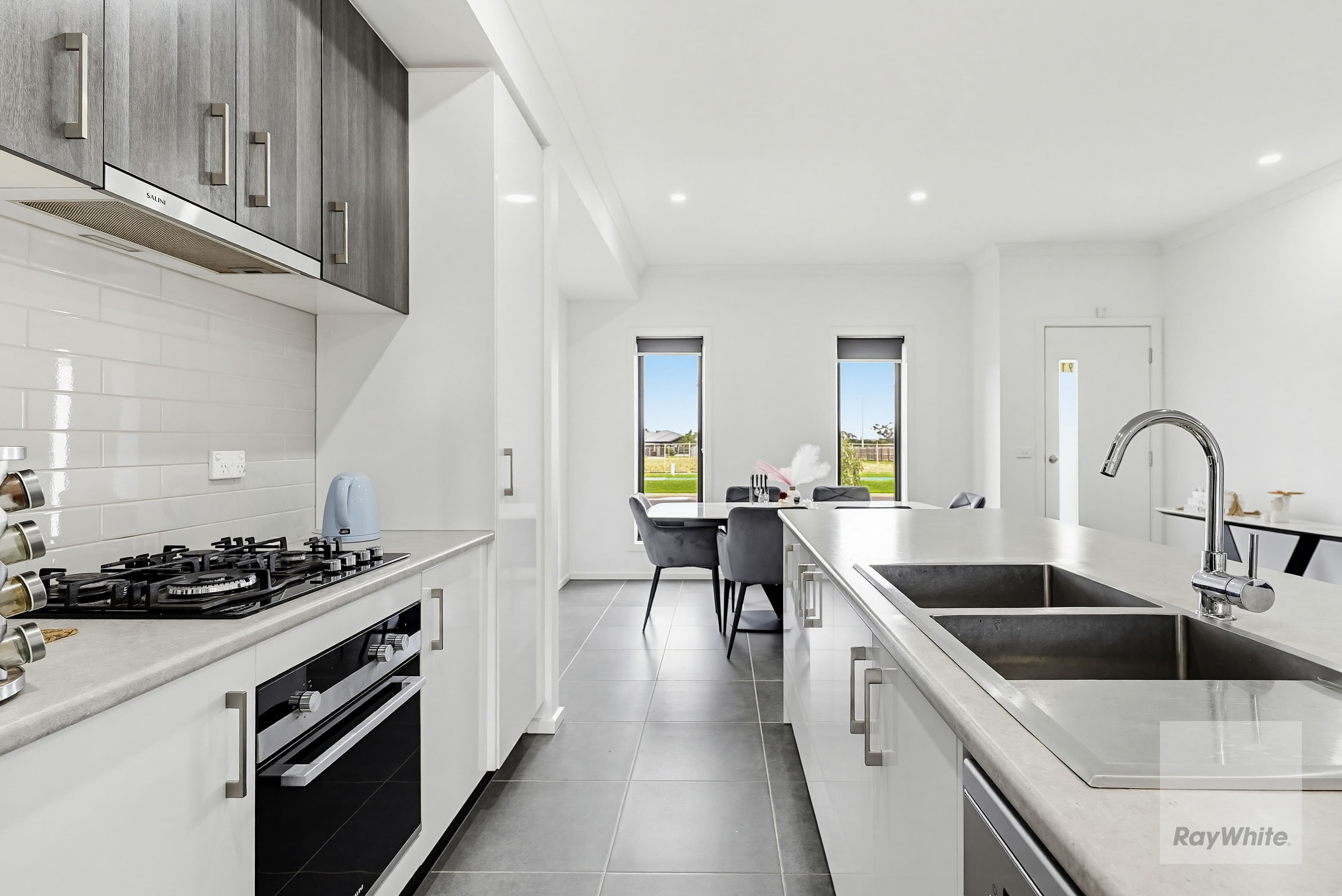 91 Normanby Boulevard, DEANSIDE VIC 3336, Deanside - Thumbnail 6