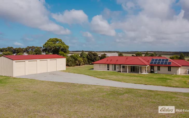 67 Ajana Drive, Marbelup, WA, 6330, Marbelup - Thumbnail 3