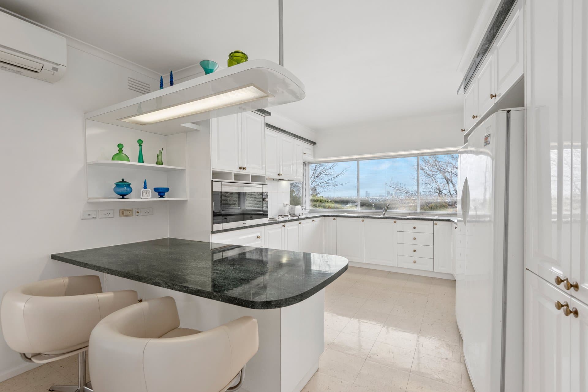 322 Manningham Road, Doncaster, Doncaster - Thumbnail 4