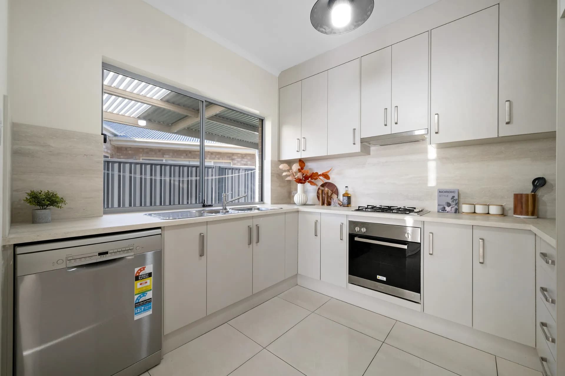 2C Manoora Street, Greenacres, SA, Greenacres - Thumbnail 7
