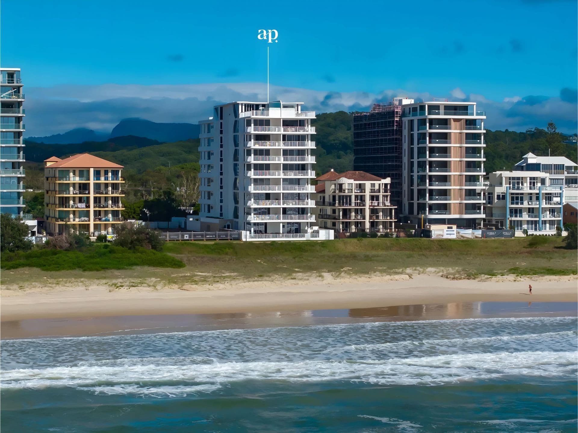 15/309 Golden Four Drive, Bilinga - Thumbnail 4