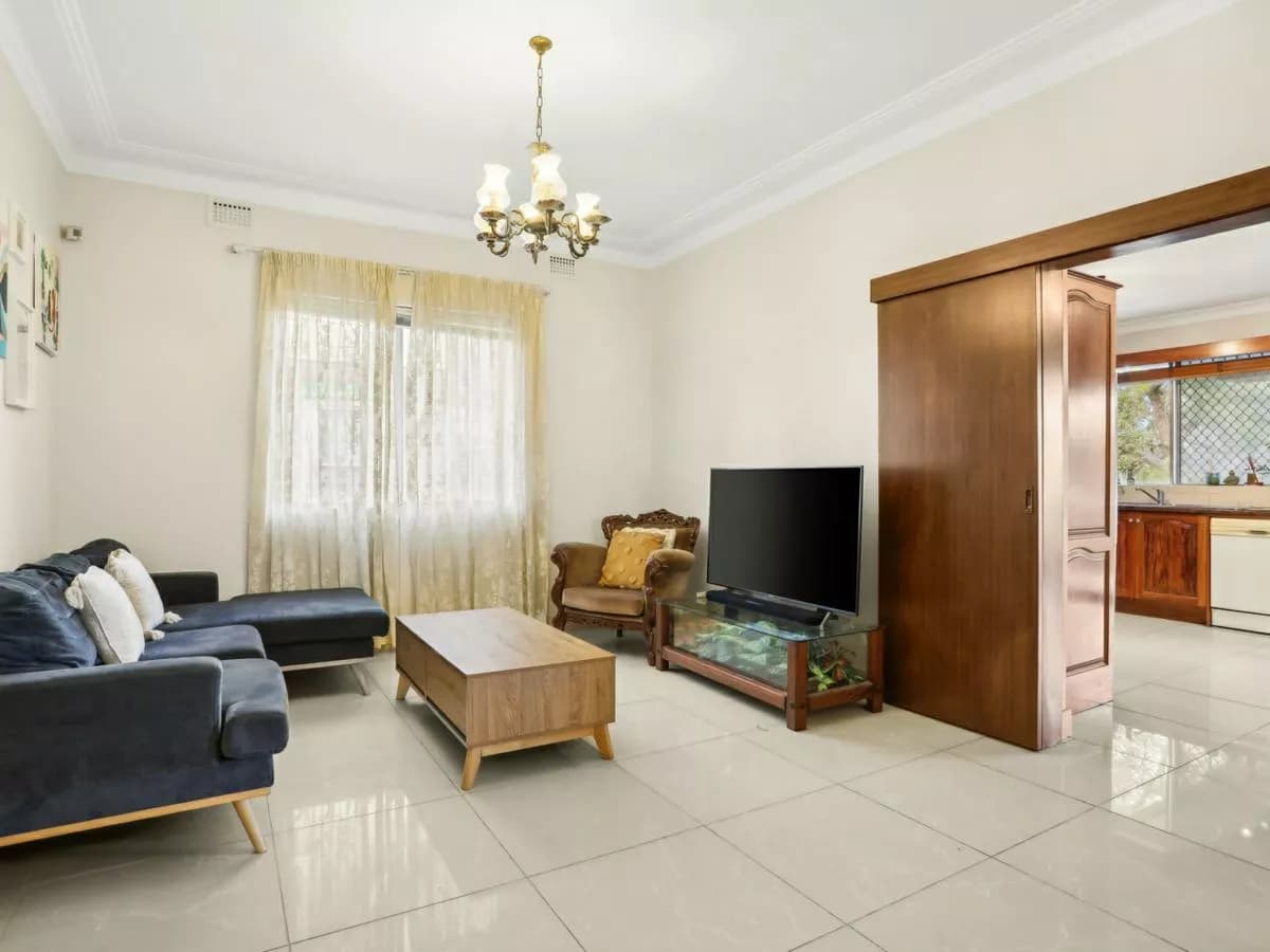 12 Ethel Street, BURWOOD, Burwood - Thumbnail 5