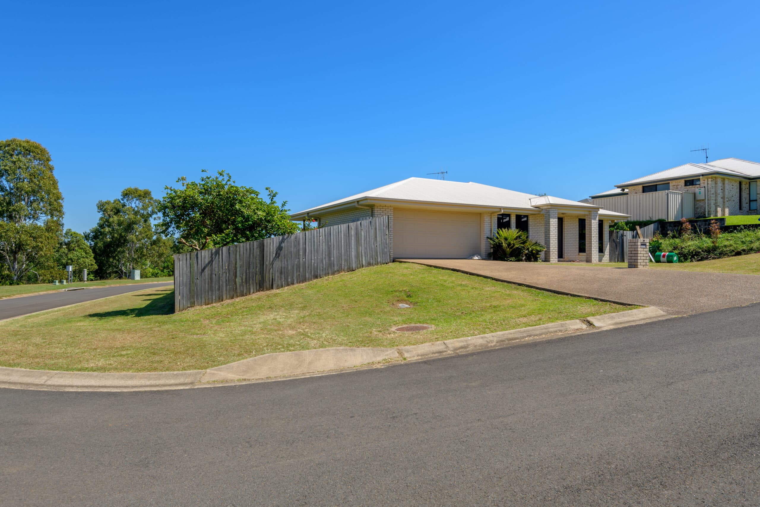 1 Wedgeleaf Place, Ashfield, QLD 4670, Ashfield - Thumbnail 4
