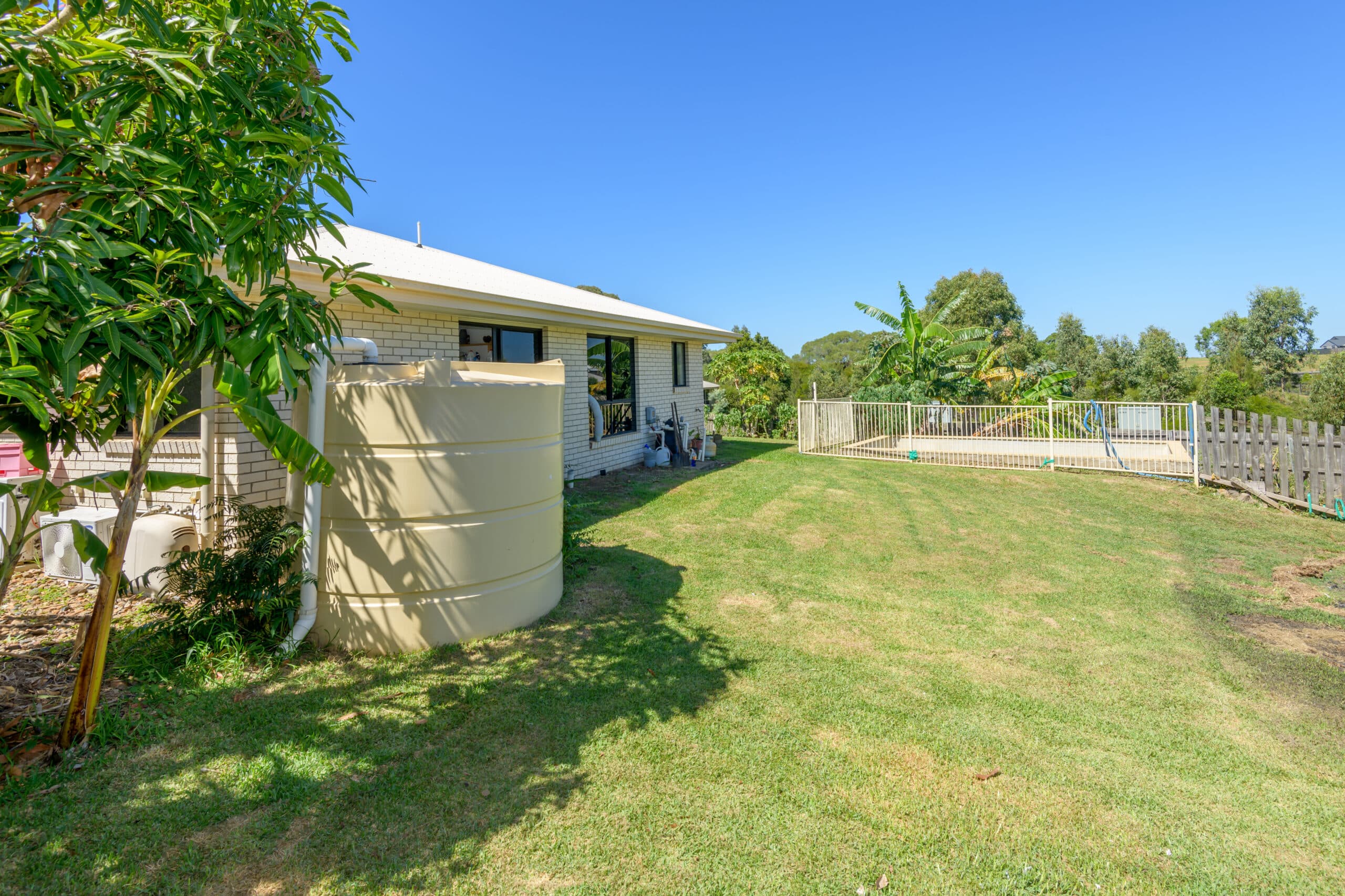 1 Wedgeleaf Place, Ashfield, QLD 4670, Ashfield - Thumbnail 8
