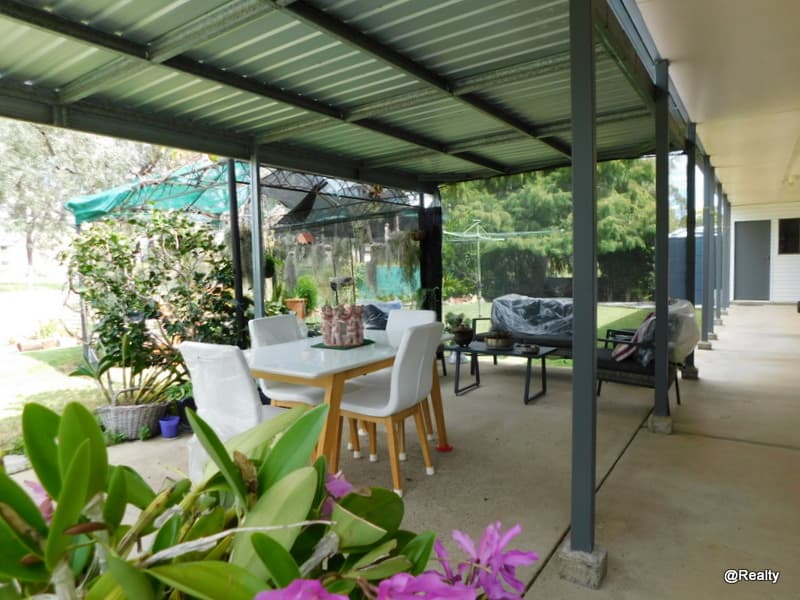 30 Deakin Crescent, Nanango, QLD, 4615, Nanango - Thumbnail 4