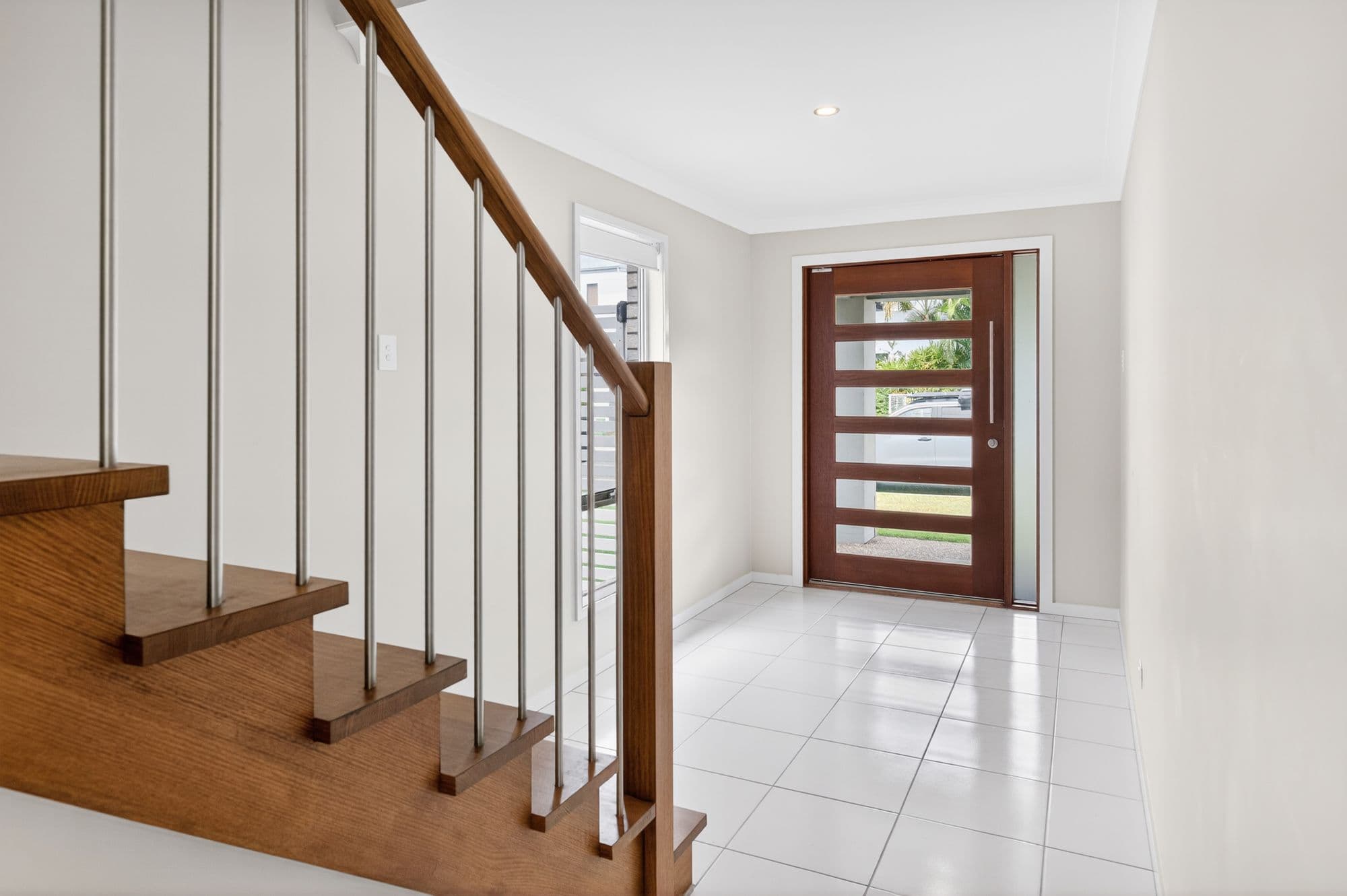 21 North View Street, Hope Island QLD 4212, Hope Island - Thumbnail 3