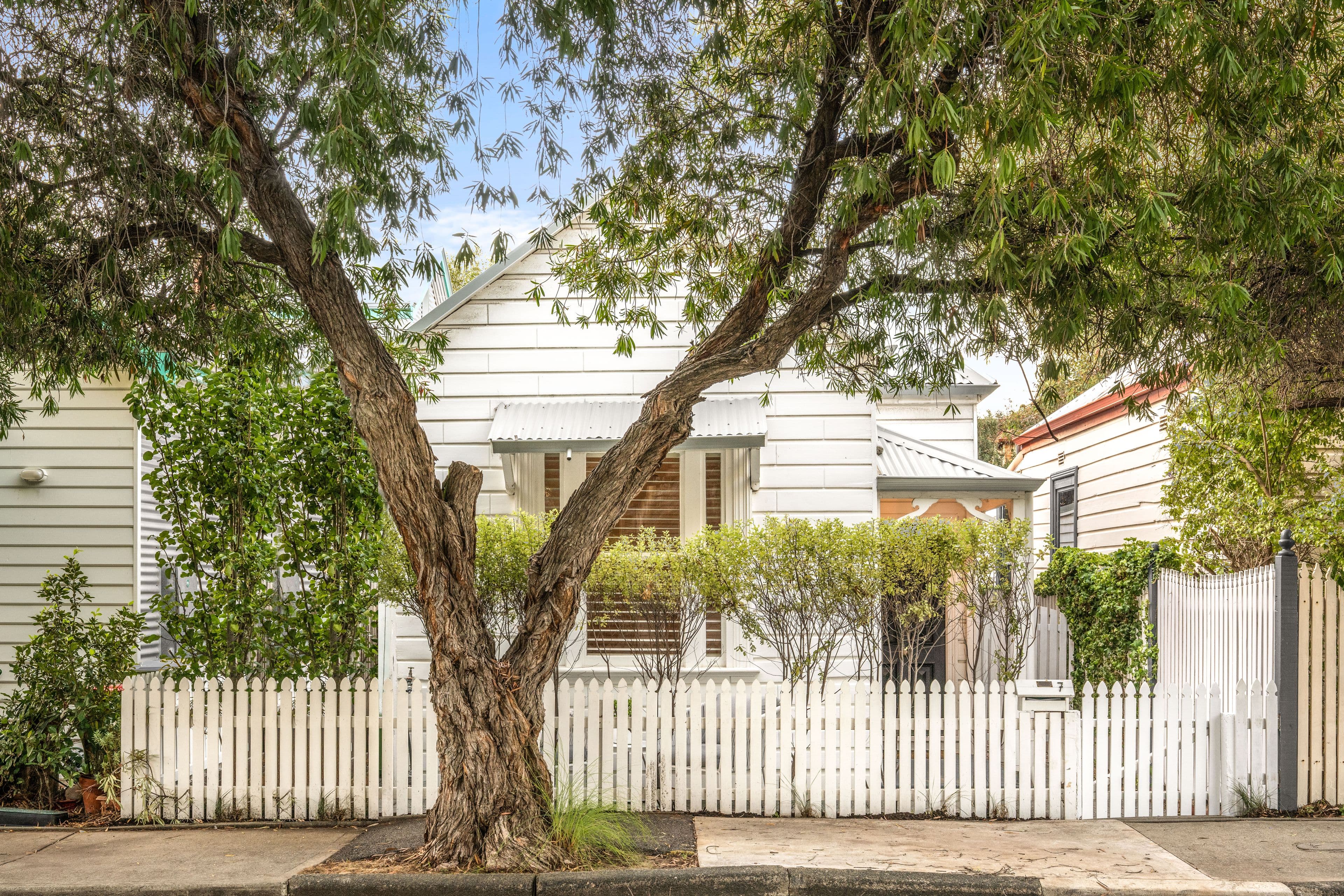 7 White Street, North Fremantle WA 6159, North Fremantle - Image 1