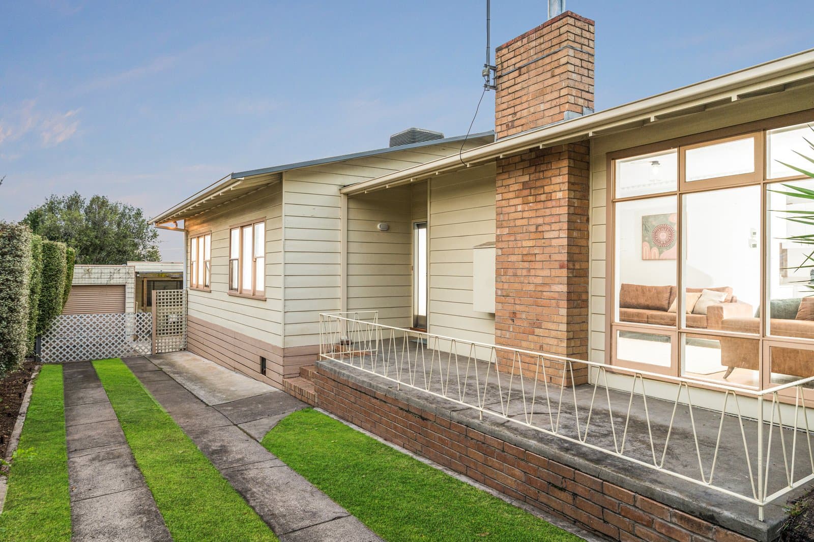 7 Cambra Road, Belmont, Belmont - Thumbnail 2