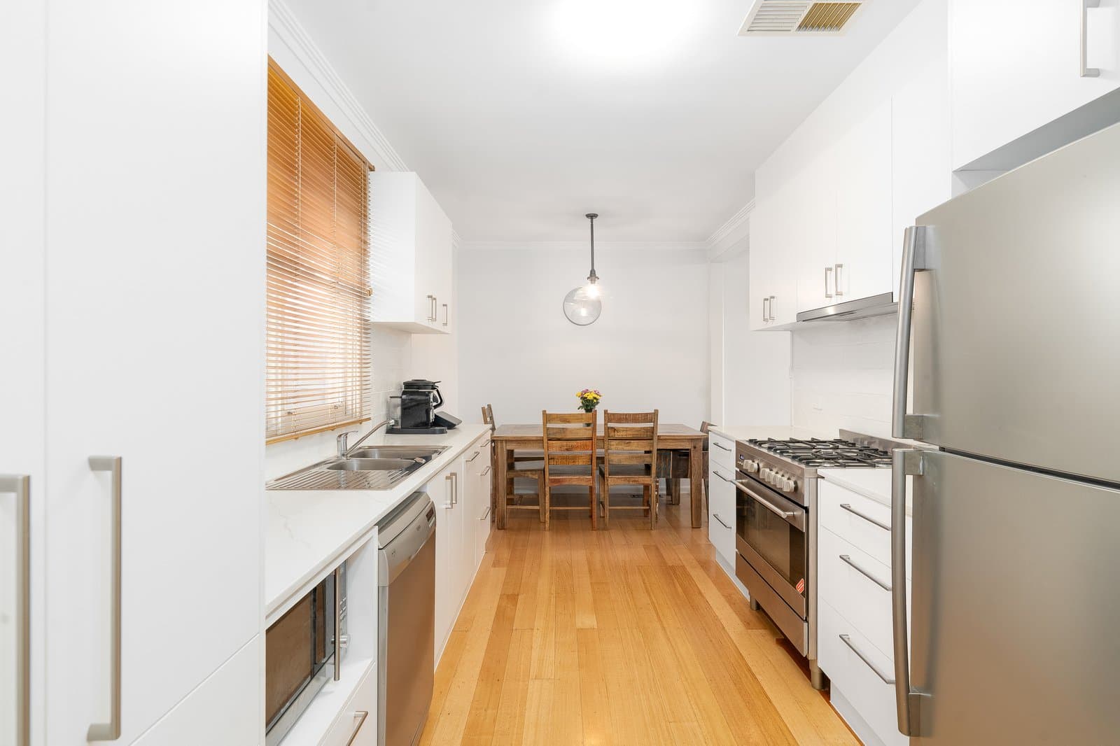 7 Cambra Road, Belmont, Belmont - Thumbnail 6
