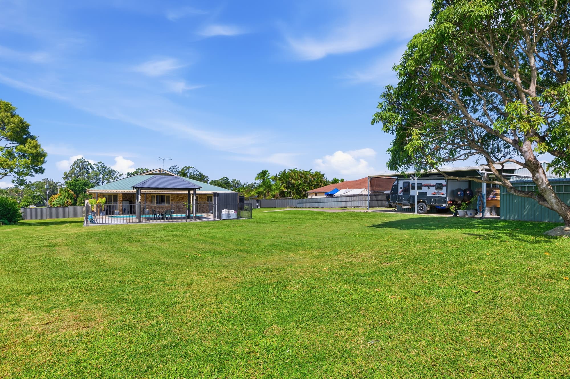 2-4 Floral Drive, Caboolture - Thumbnail 3