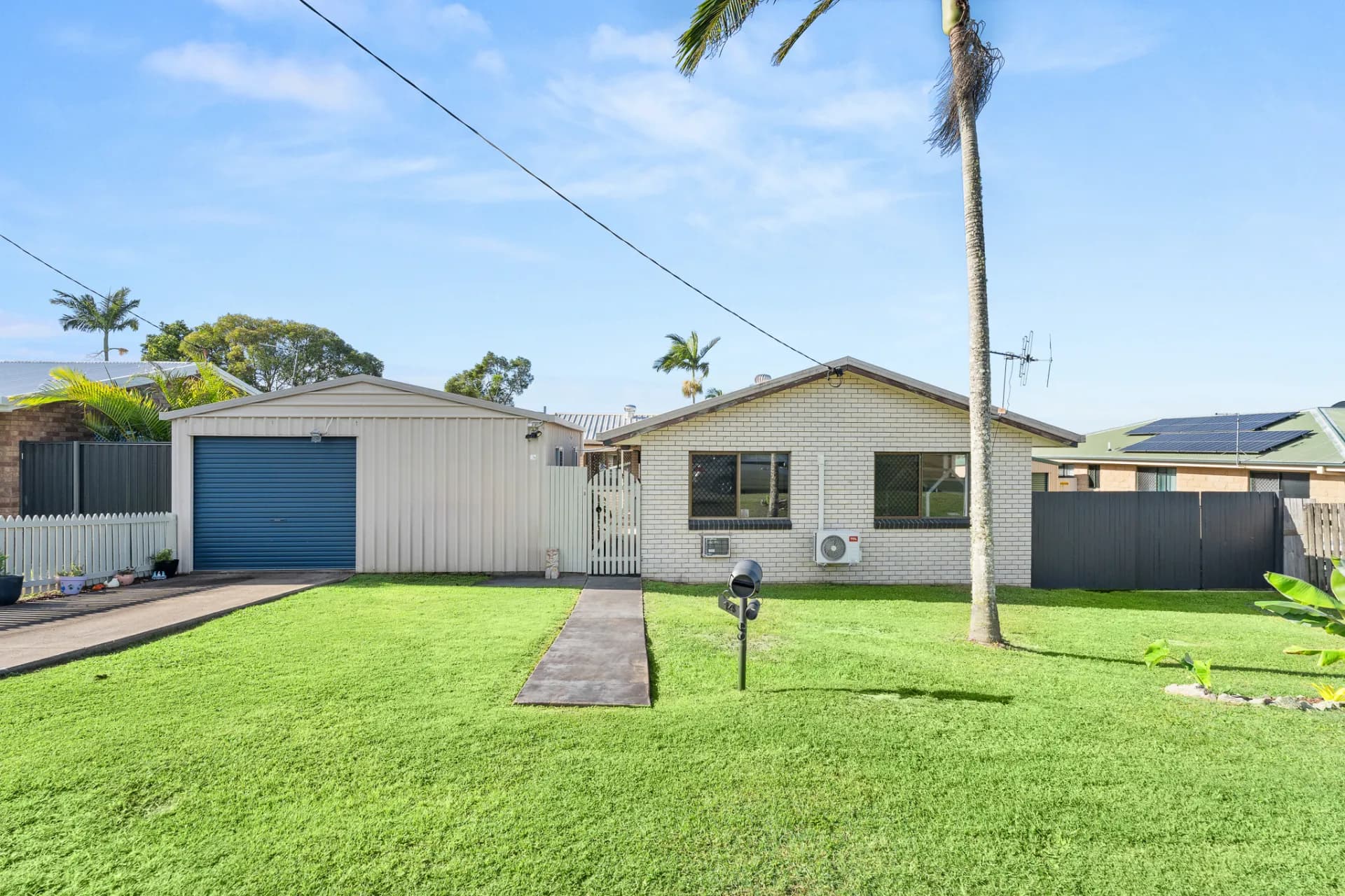 14 Waigani Avenue, Kawungan, QLD, Kawungan - Thumbnail 2