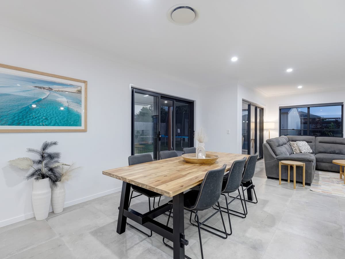 4 Standford Place, Regents Park QLD 4118, Regents Park - Thumbnail 8