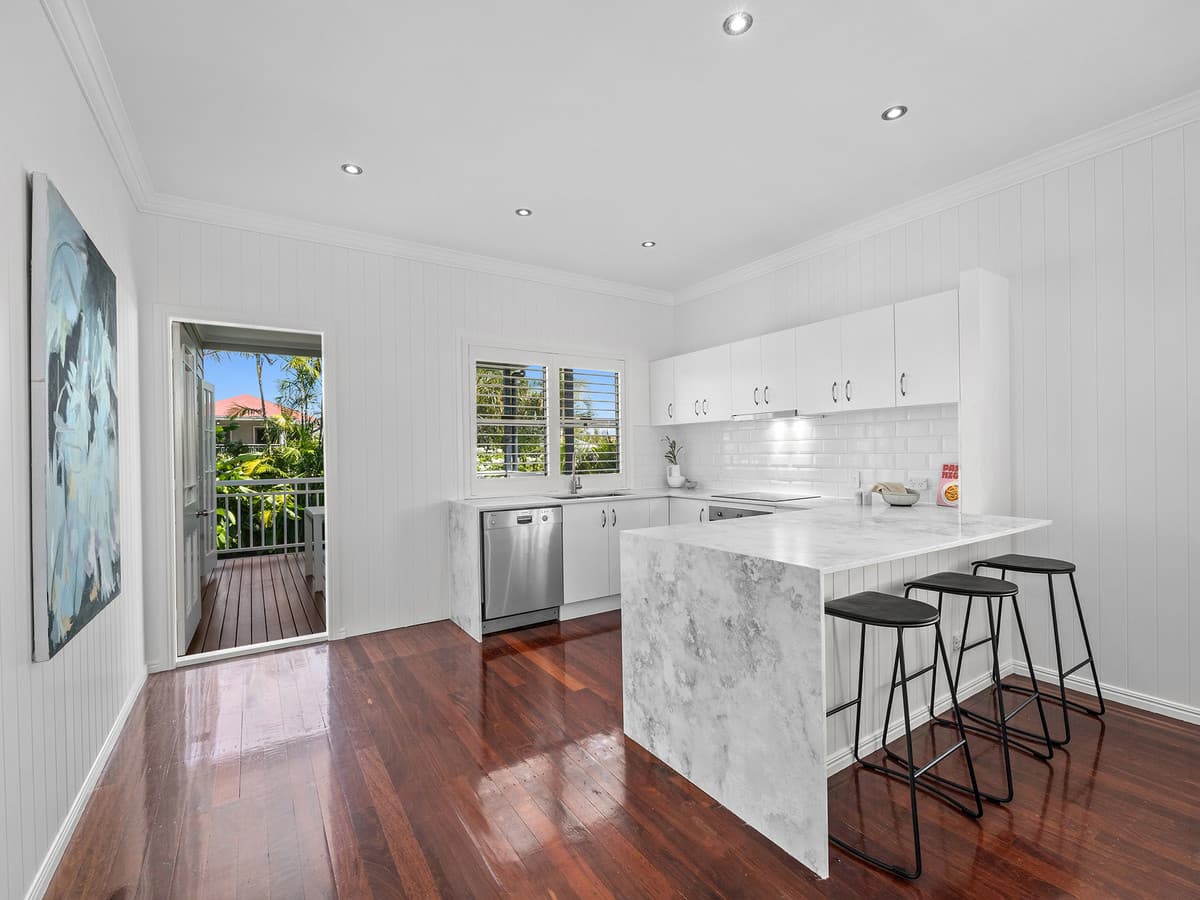 7 Newman Avenue, Camp Hill QLD 4152, Camp Hill - Thumbnail 4