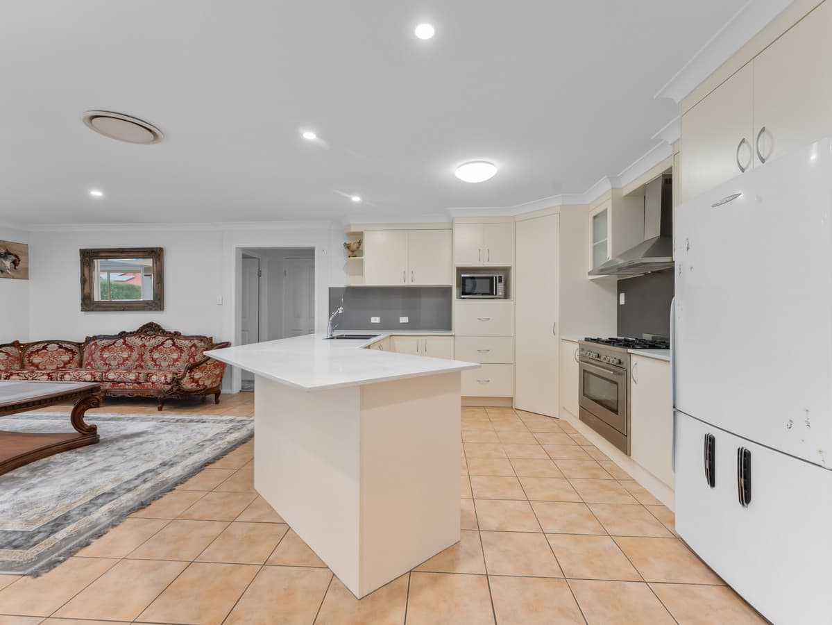 11 Parkhurst Place, Kuraby QLD 4112, Kuraby - Thumbnail 6