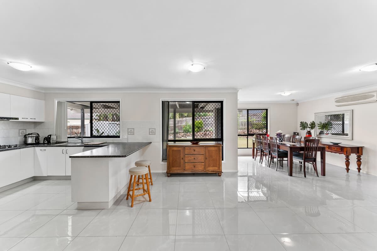 36 Aspen Street, Carindale QLD 4152, Carindale - Thumbnail 5