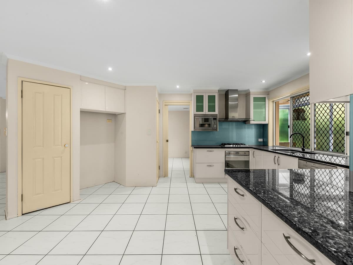 302 Westlake Drive, Westlake QLD 4074, Westlake - Thumbnail 7