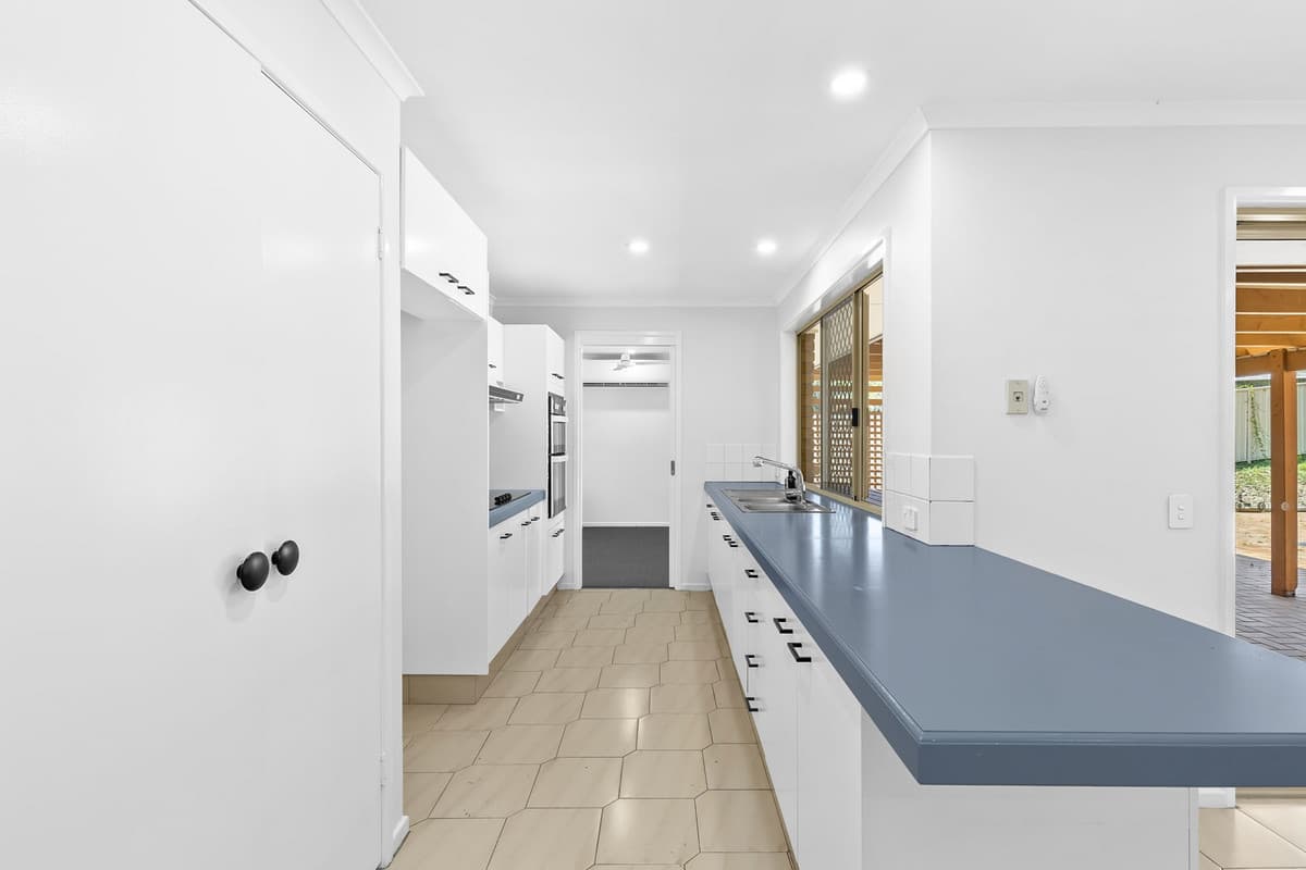 5 Batchworth Road, Molendinar QLD 4214, Molendinar - Thumbnail 5