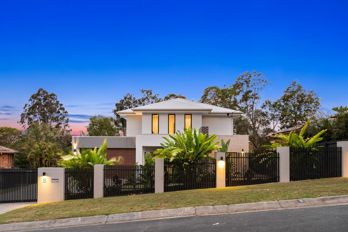 8 Wendy Court, Rochedale South QLD 4123, Rochedale South - Thumbnail 2