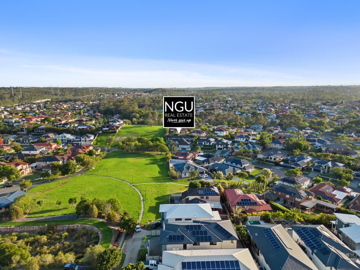21 Kenilworth Place, Carindale QLD 4152, Carindale - Thumbnail 4