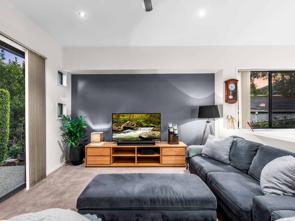 18 Jason Street, Sinnamon Park QLD 4073, Sinnamon Park - Thumbnail 6