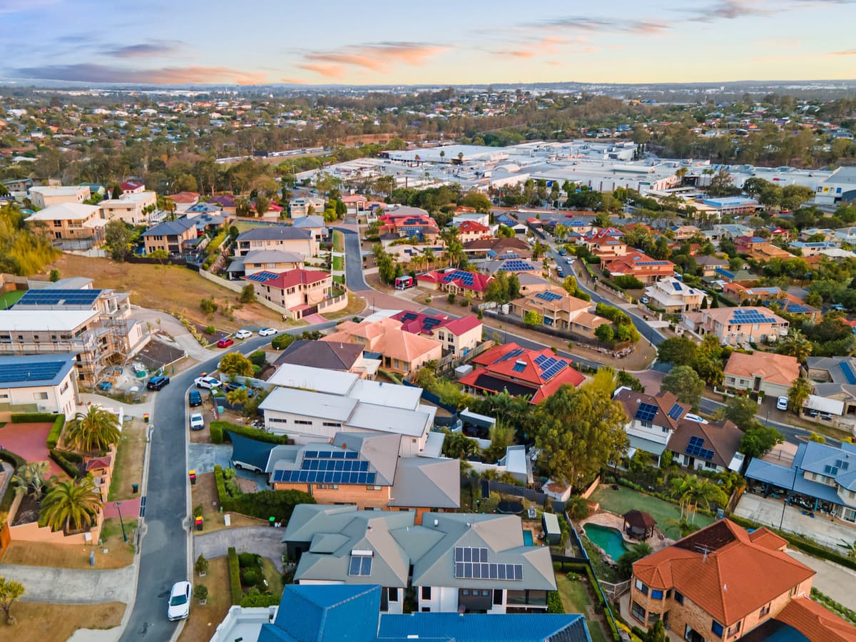 2 Debussy Place, Mount Ommaney QLD 4074, Mount Ommaney - Thumbnail 3