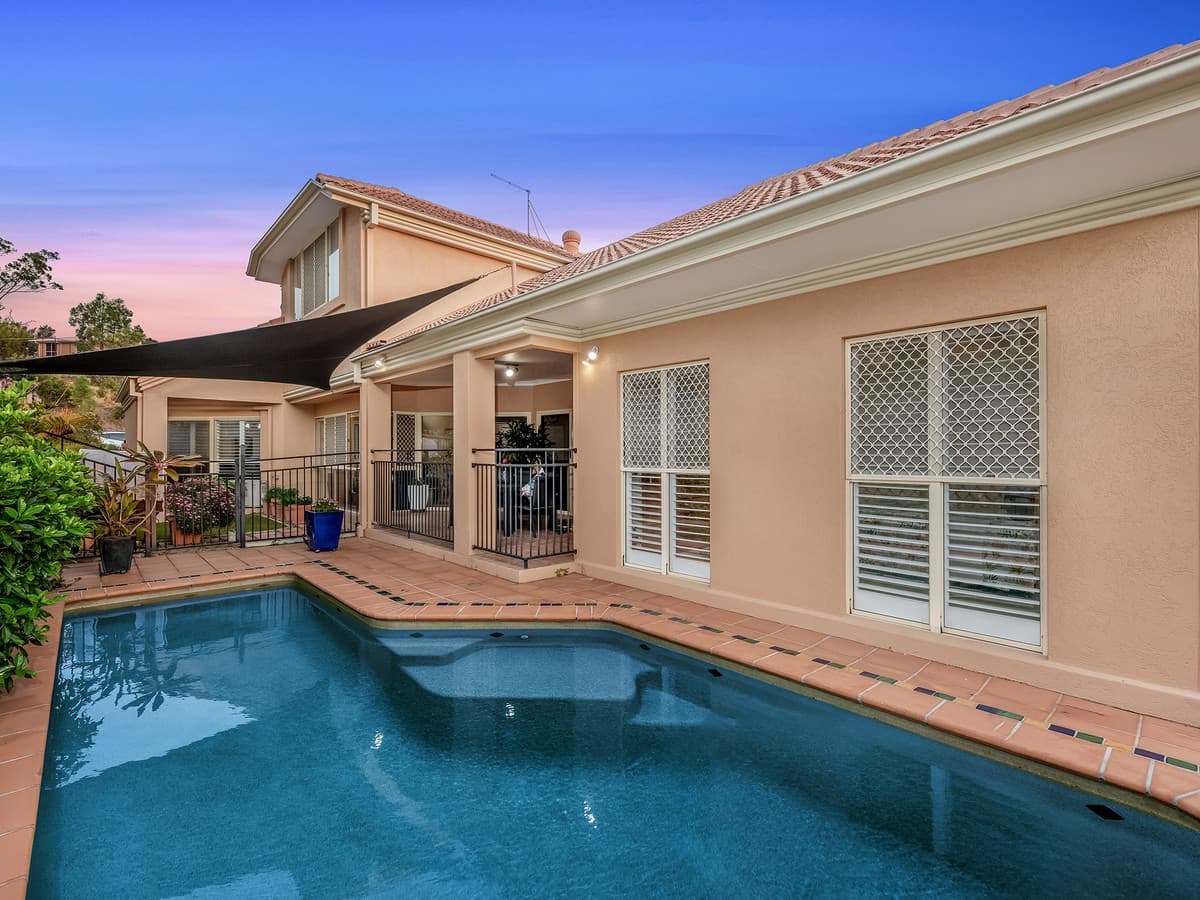 2 Debussy Place, Mount Ommaney QLD 4074, Mount Ommaney - Thumbnail 4