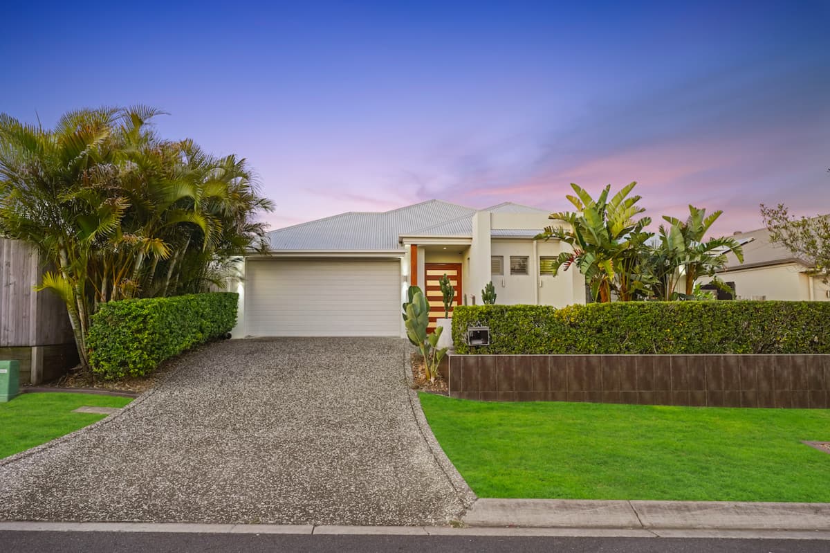 10 Gordon Crescent, Mango Hill QLD 4509, Mango Hill - Thumbnail 2