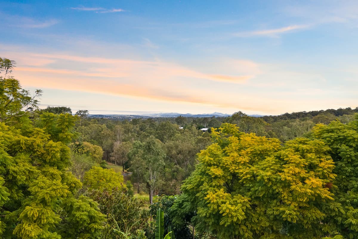 26 Royston Street, Brookfield QLD 4069, Brookfield - Thumbnail 4