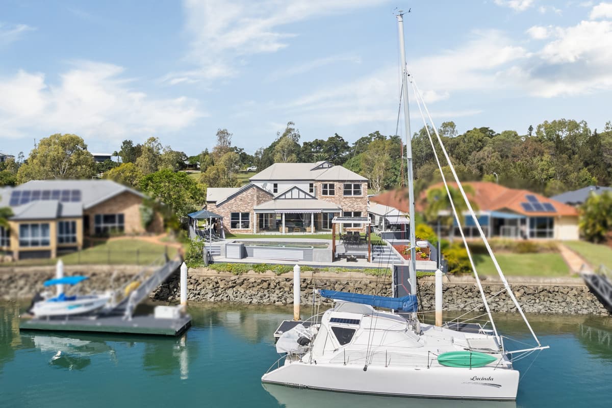 44 Sommersea Drive, Raby Bay QLD 4163, Cleveland - Thumbnail 2
