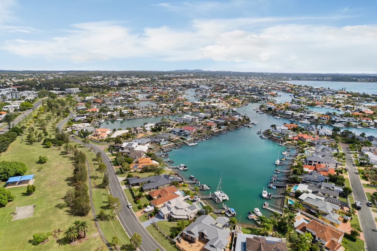 44 Sommersea Drive, Raby Bay QLD 4163, Cleveland - Thumbnail 3