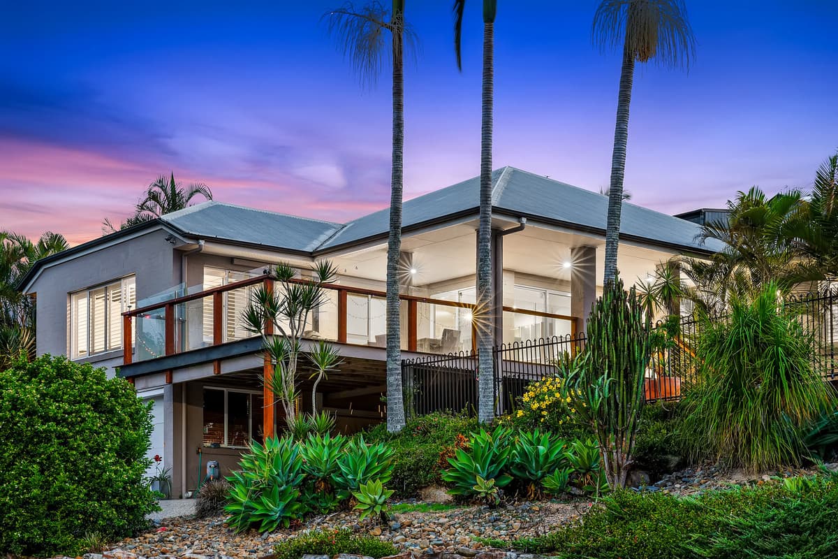 1 Leopard Tree Crescent, Sinnamon Park QLD 4073, Sinnamon Park - Thumbnail 3