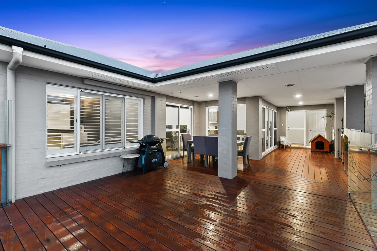 1 Leopard Tree Crescent, Sinnamon Park QLD 4073, Sinnamon Park - Thumbnail 6