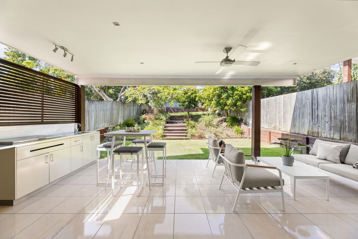 172 Morehead Avenue, Norman Park QLD 4170, Norman Park - Thumbnail 2
