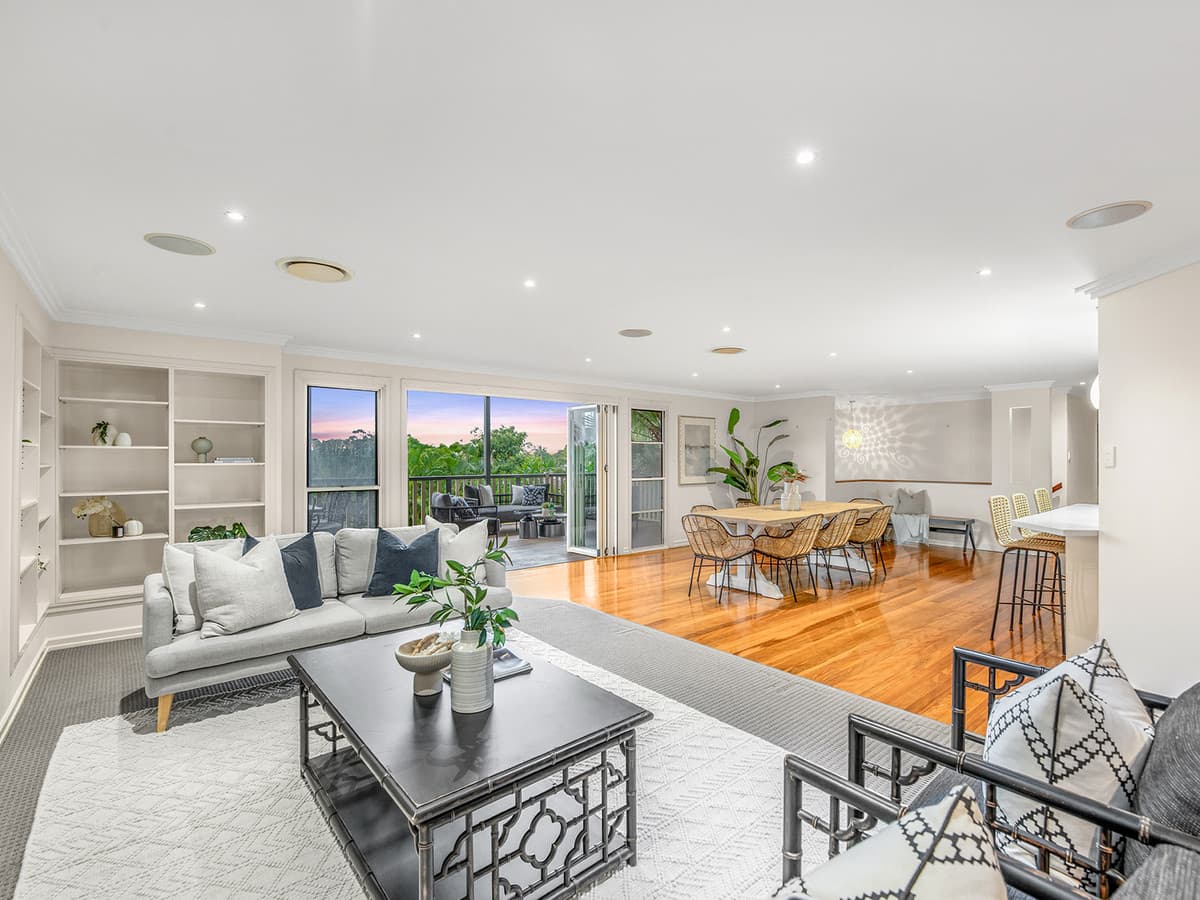 5 Mitchell Court, Mount Ommaney QLD 4074, Mount Ommaney - Thumbnail 4
