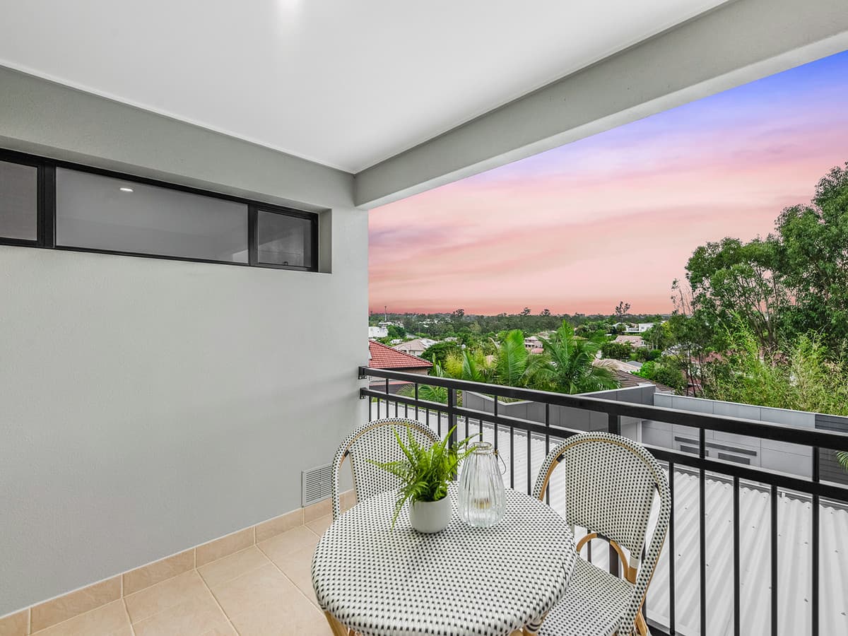 6 Debussy Place, Mount Ommaney QLD 4074, Mount Ommaney - Thumbnail 3