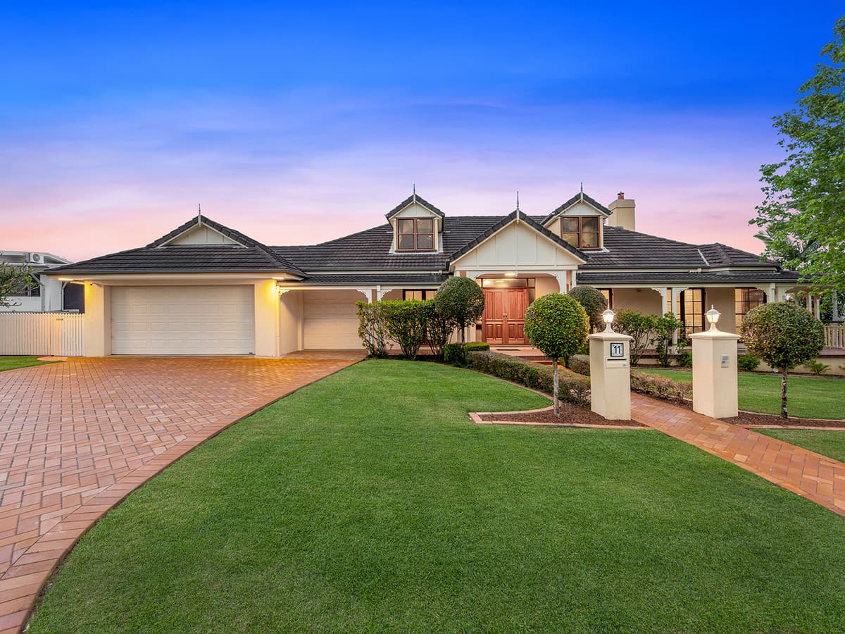 11 Becker Place, Mount Ommaney QLD 4074, Mount Ommaney - Image 1