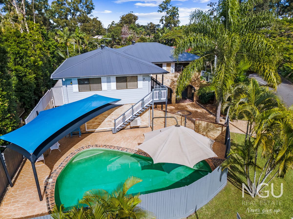 1 Kiandra Street, Chapel Hill QLD 4069, Chapel Hill - Image 1