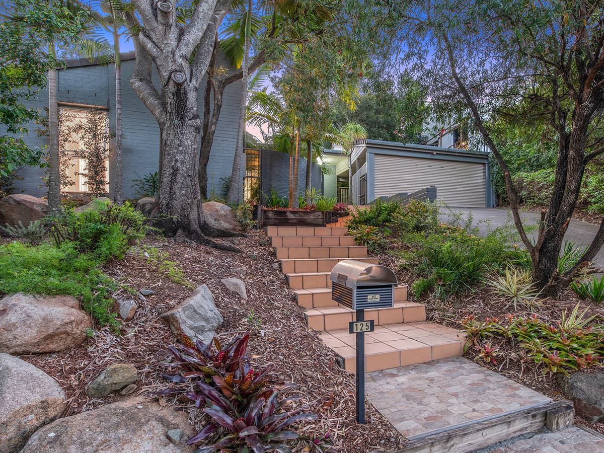 125 Arrabri Avenue, Mount Ommaney QLD 4074, Mount Ommaney - Image 1