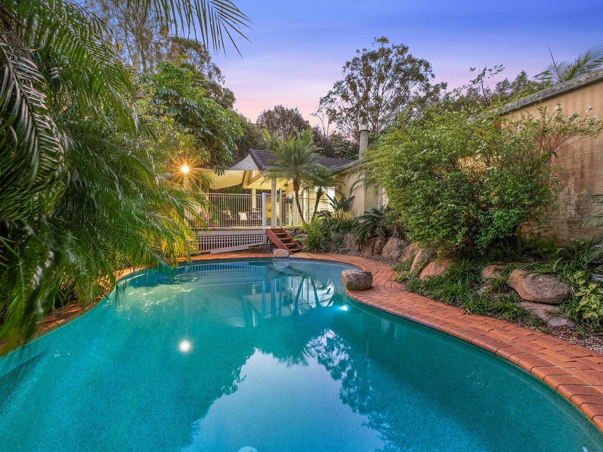 125 Arrabri Avenue, Mount Ommaney QLD 4074, Mount Ommaney - Thumbnail 2