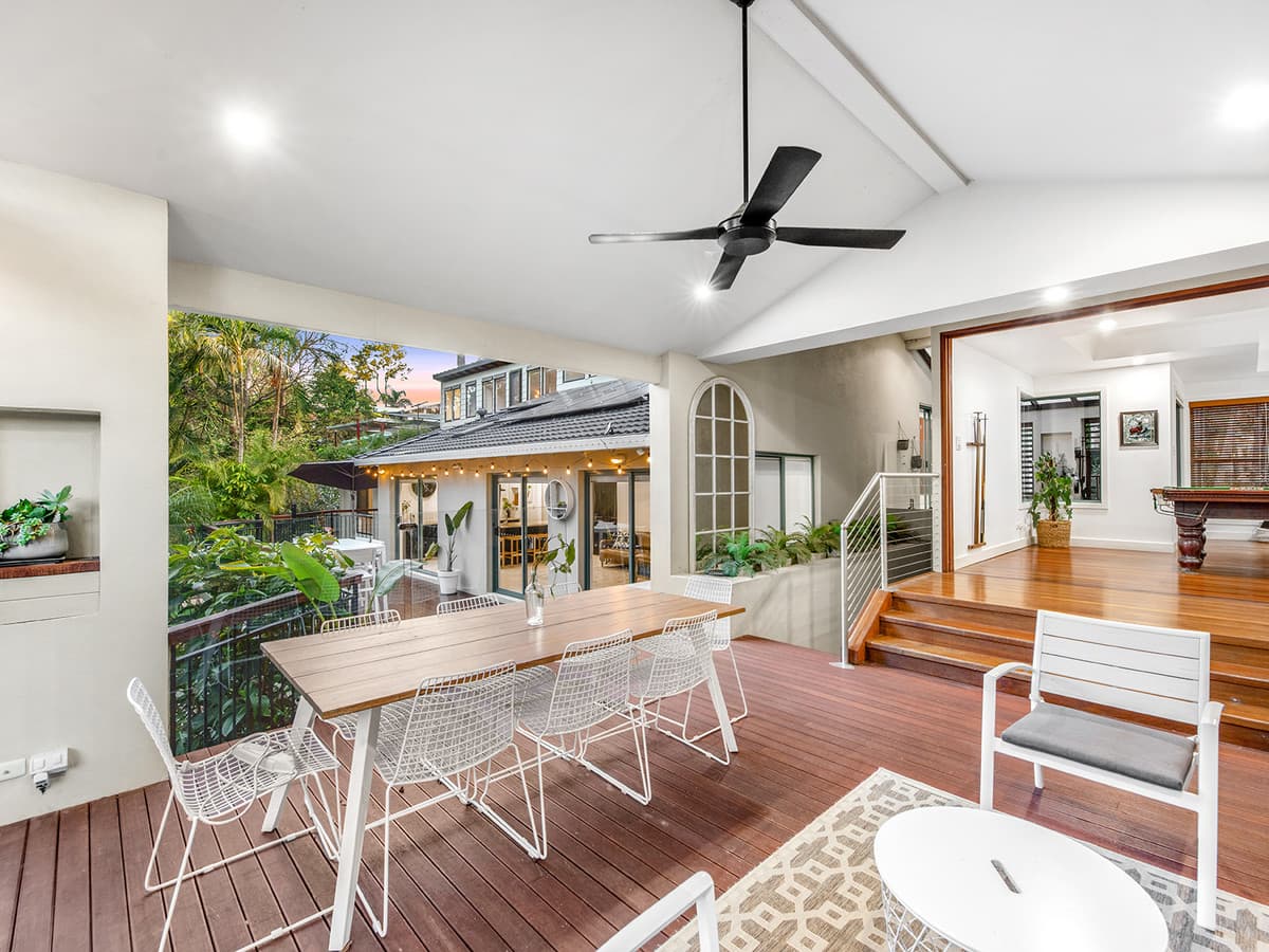 2 Forrest Court, Mount Ommaney QLD 4074, Mount Ommaney - Thumbnail 2