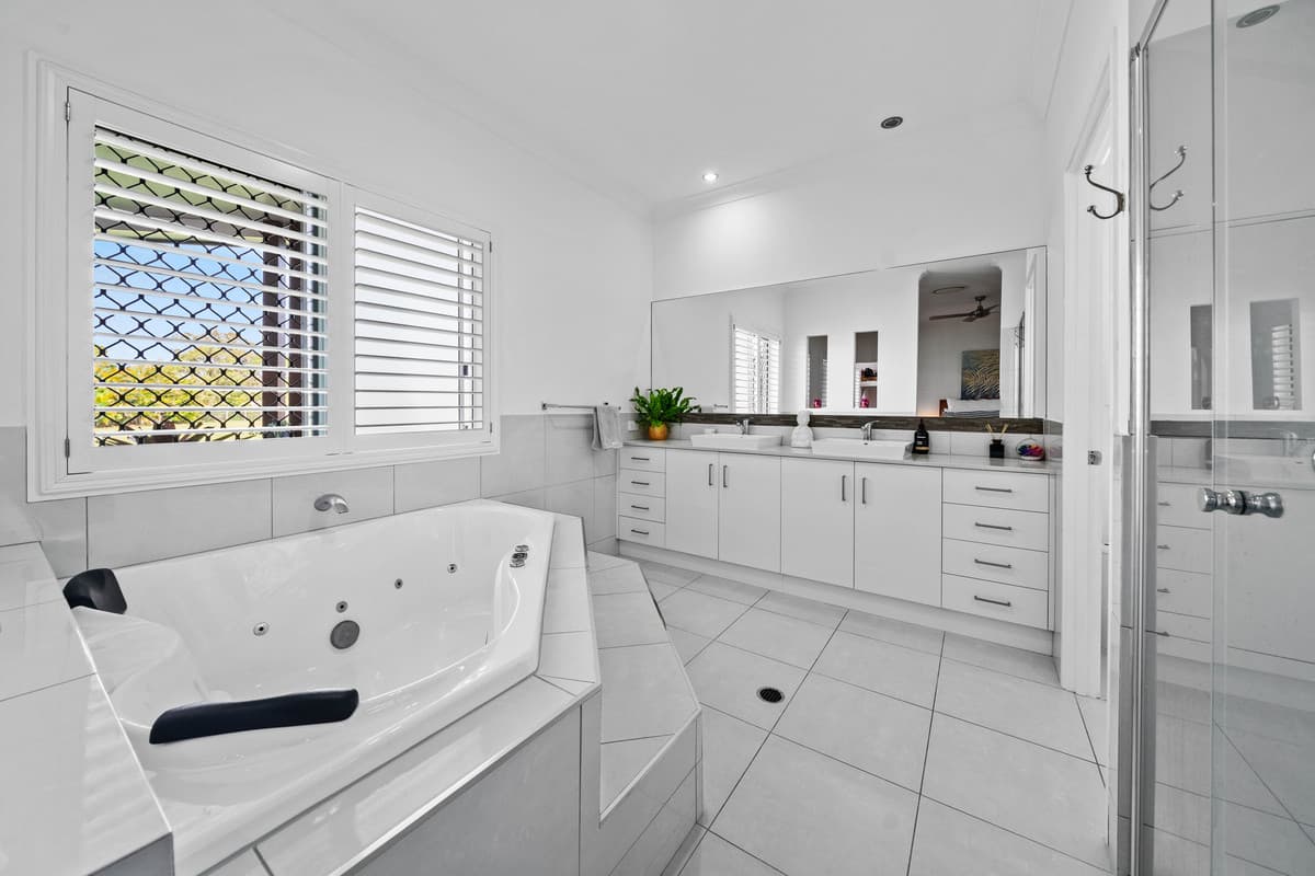 47 Waterfront Drive, Karalee QLD 4306, Karalee - Thumbnail 8