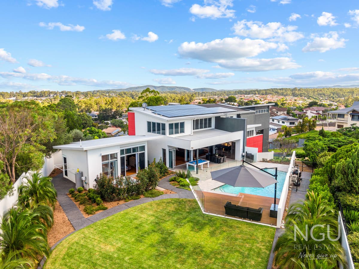 19 Lunar Place, Bridgeman Downs QLD 4035, Bridgeman Downs - Image 1