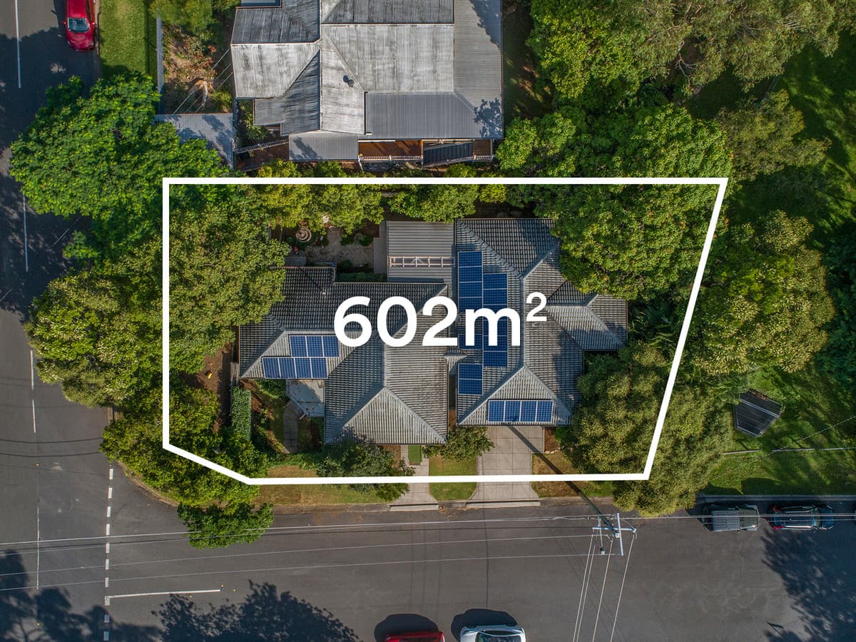 18 Nestor Avenue, Bardon QLD 4065, Bardon - Thumbnail 3