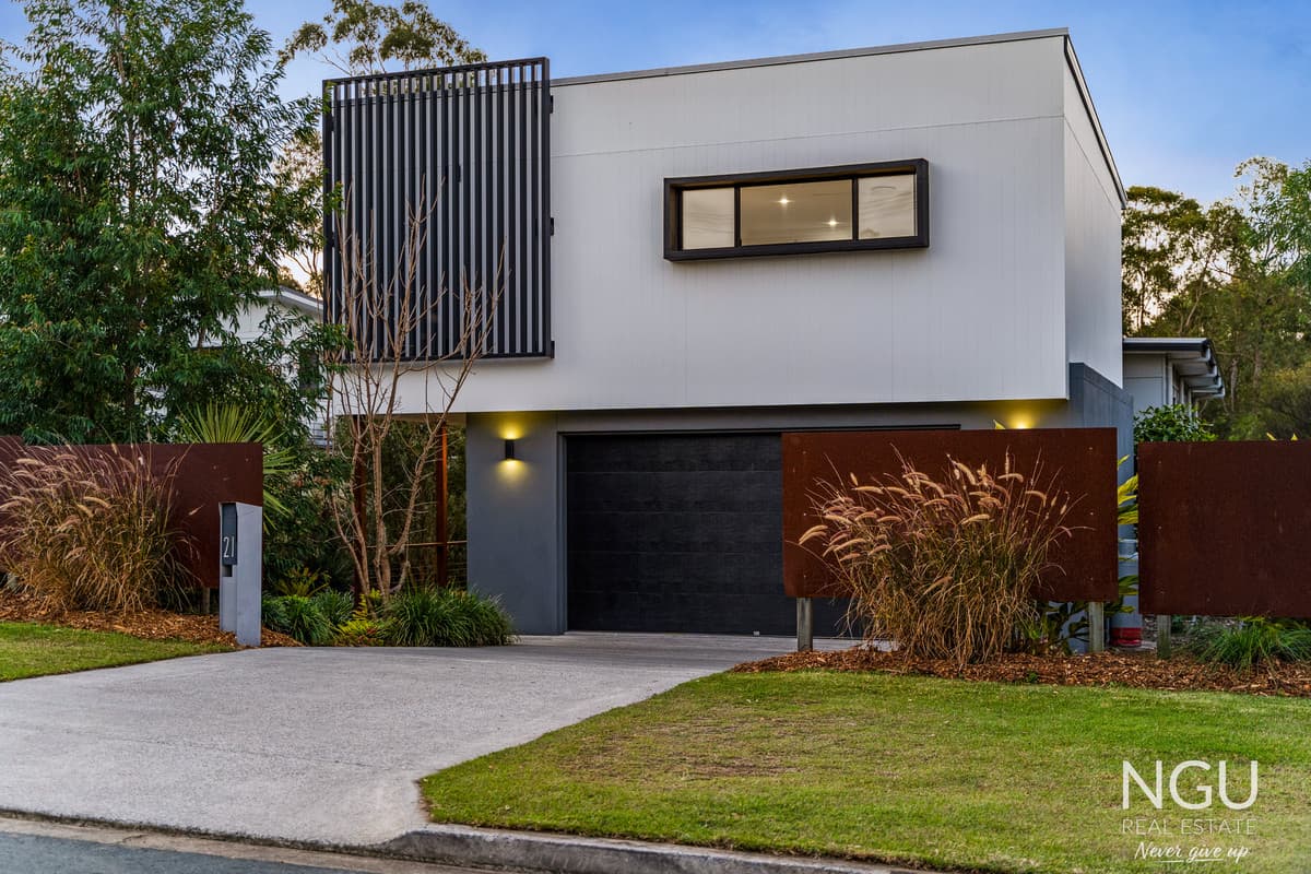 21 Eveleigh Street, Arana Hills QLD 4054, Arana Hills - Image 1