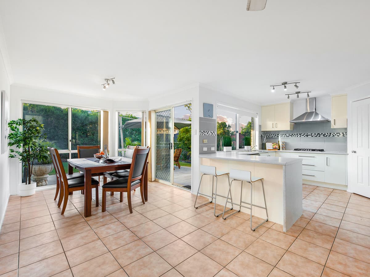 56 Jason Street, Sinnamon Park QLD 4073, Sinnamon Park - Thumbnail 5