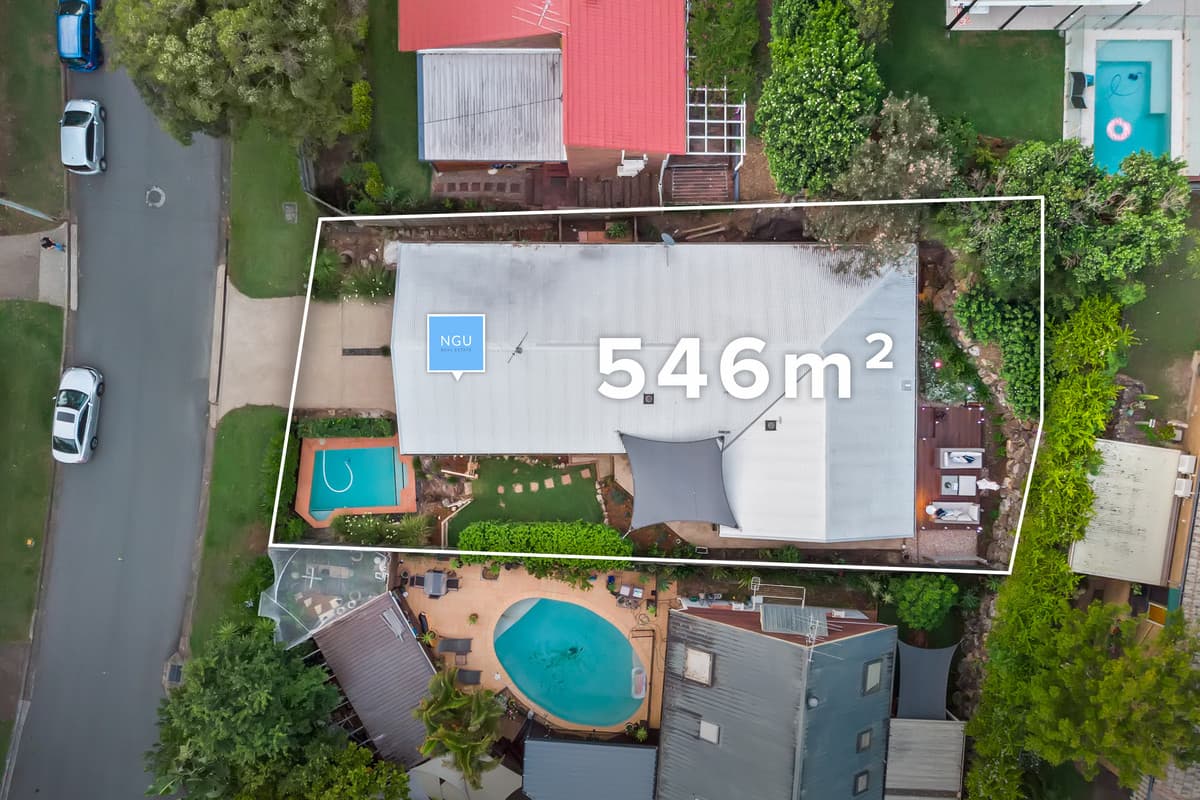 15 Struan Street, Chapel Hill QLD 4069, Chapel Hill - Thumbnail 2