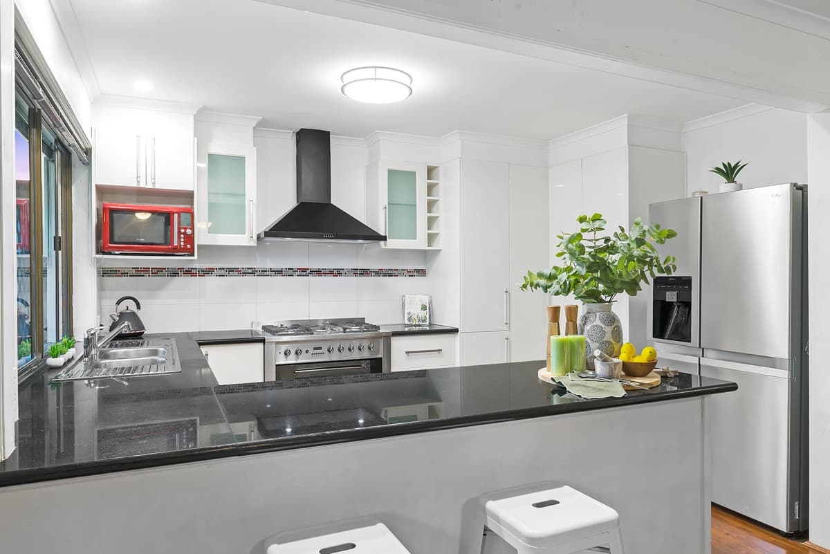 15 Struan Street, Chapel Hill QLD 4069, Chapel Hill - Thumbnail 6