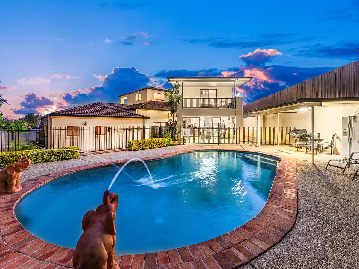 45 Hannah Street, Mount Ommaney QLD 4074, Mount Ommaney - Thumbnail 2